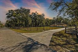 Picture of 8660 NW 77Th Place, Chiefland, FL 32626