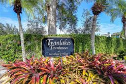 Picture of 13635 Twin Lakes Lane Unit 13635, Tampa, FL 33618