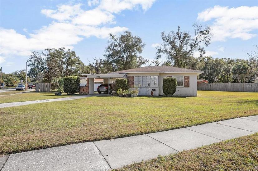 Picture of 203 S Dexter Avenue, Deland FL 32720