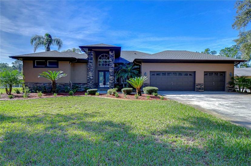 Picture of 8345 Shenandoah Run, Wesley Chapel FL 33544