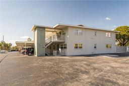 Picture of 3717 46Th Avenue S Unit 6, St Petersburg, FL 33711