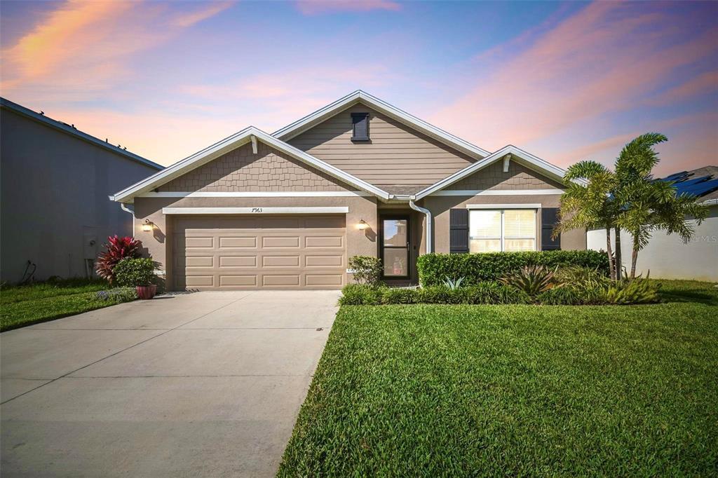 Picture of 7963 Sail Clover Lane, Zephyrhills, FL 33540