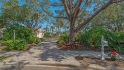 Picture of 6525 Berkshire Place, University Park, FL 34201