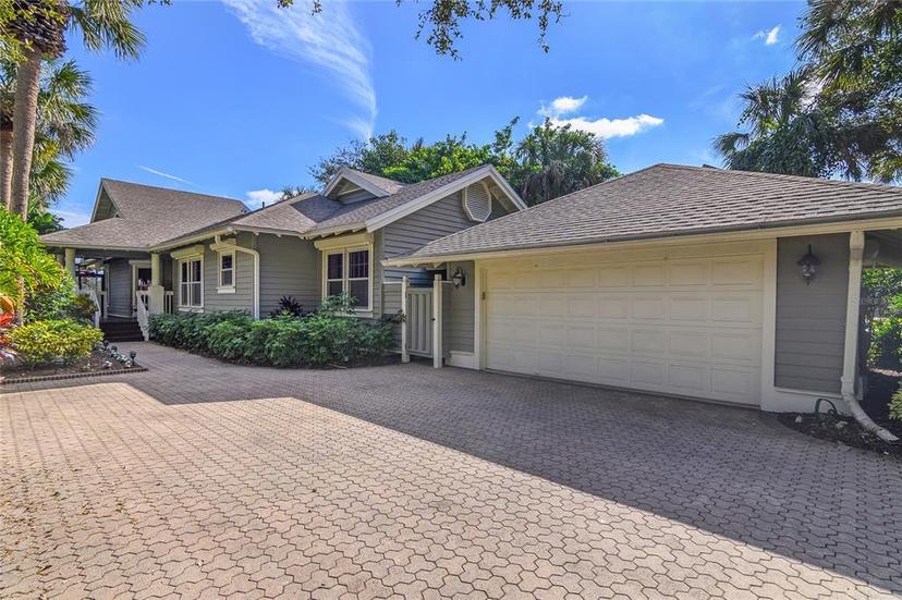 Picture of 52 Golf Cottage Drive, Naples FL 34105