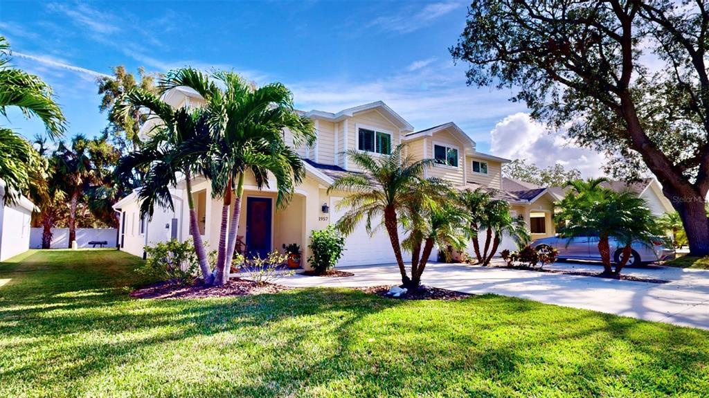 Picture of 1957 Whitney Oaks Boulevard, Clearwater, FL 33760