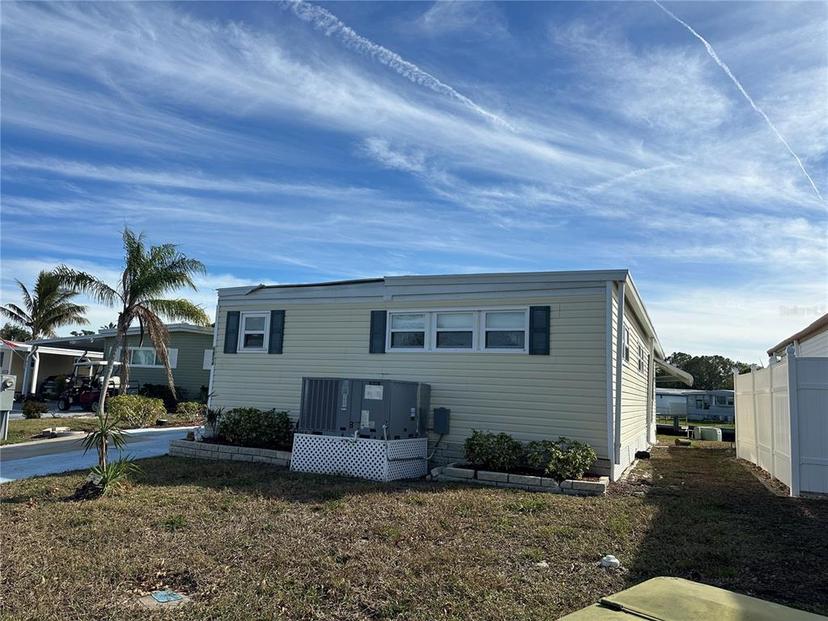 Picture of 6804 Mount Quincy Drive Ne Unit 362, St Petersburg FL 33702