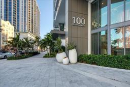 Picture of 100 1St Avenue N Unit 1601, St Petersburg, FL 33701