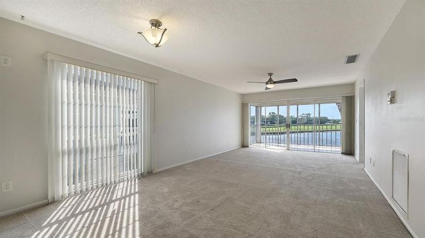 Picture of 5218 Wedgewood Lane Unit 72, Sarasota FL 34235