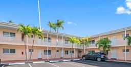 Picture of 19417 Gulf Boulevard Unit C-211, Indian Shores, FL 33785