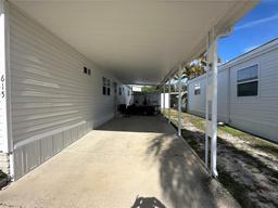 Picture of 615 Mount Key Avenue Ne Unit 618, St Petersburg, FL 33702