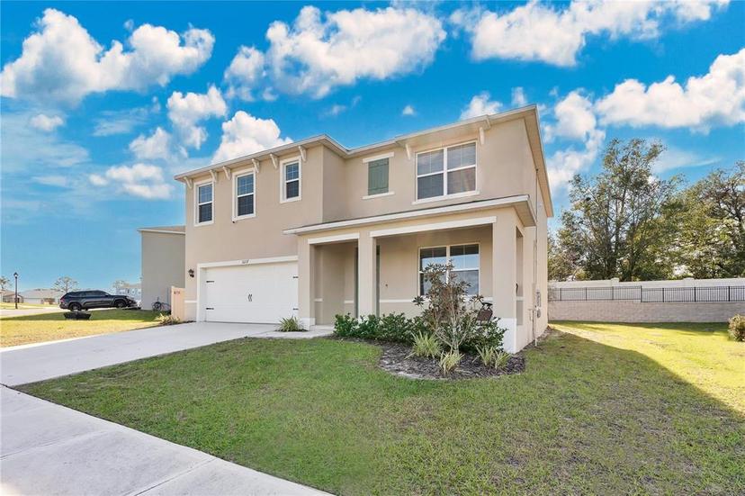 Picture of 11237 Amber Ridge Drive, Zellwood FL 32798