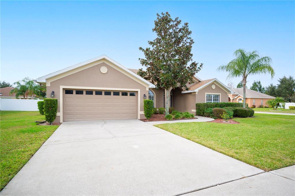 Picture of 359 Mandolin Lane, Winter Haven, FL 33884