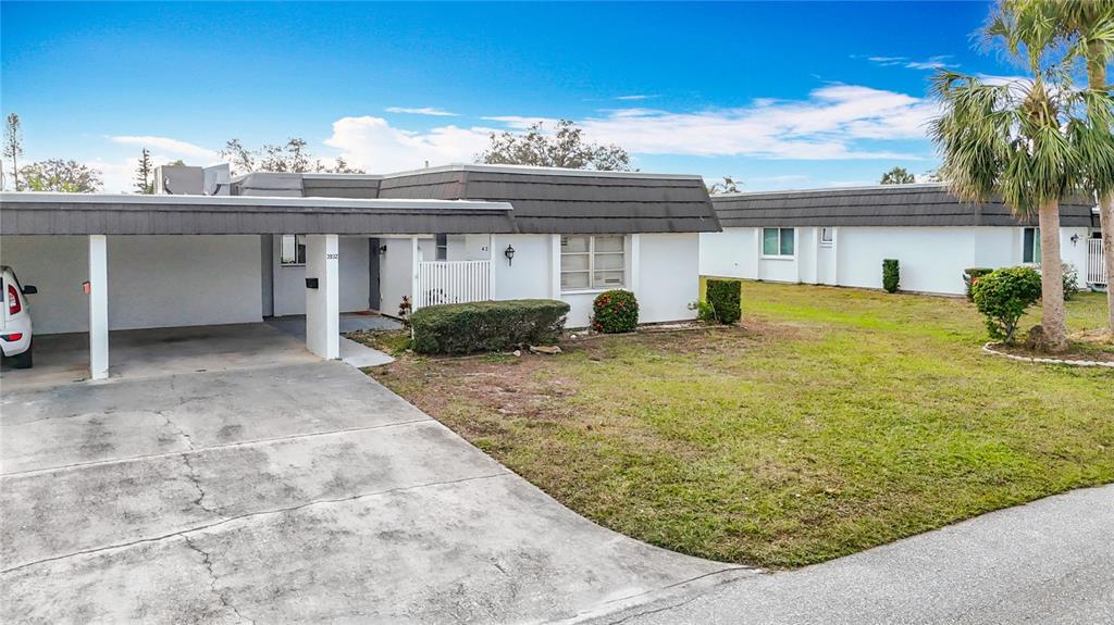 Picture of 3932 Ashwood Lane Unit 42, Sarasota, FL 34232