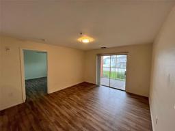 Picture of 5459 Vineland Road Unit 4212, Orlando, FL 32811