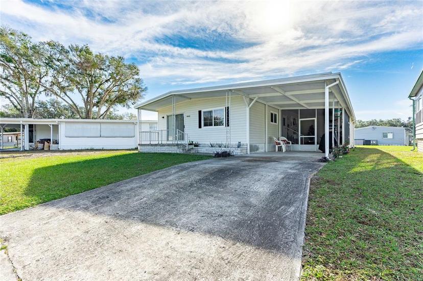 Picture of 38602 Beniger Drive, Zephyrhills FL 33540