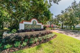 Picture of 9481 Highland Oak Drive Unit 807, Tampa, FL 33647