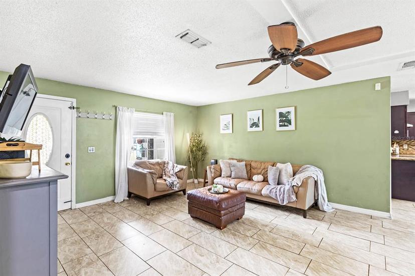 Picture of 3601 Pembrook Drive, Orlando FL 32810