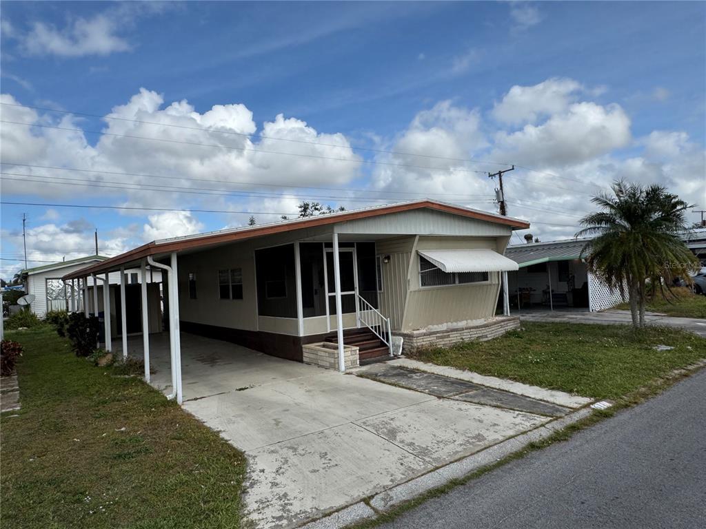 Picture of 611 50Th Avenue Drive W, Bradenton, FL 34207