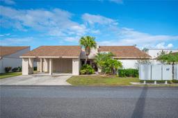 Picture of 4243 Oak Loop Unit 35, Mulberry, FL 33860