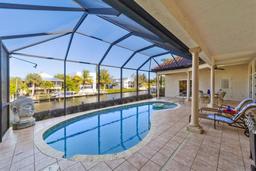 Picture of 4937 Oxford Drive, Siesta Key, FL 34242