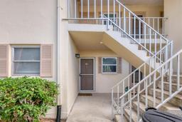 Picture of 2839 Swifton Drive Unit 19, Sarasota, FL 34231