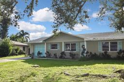 Picture of 3111 Taunton Drive W, Bradenton, FL 34205