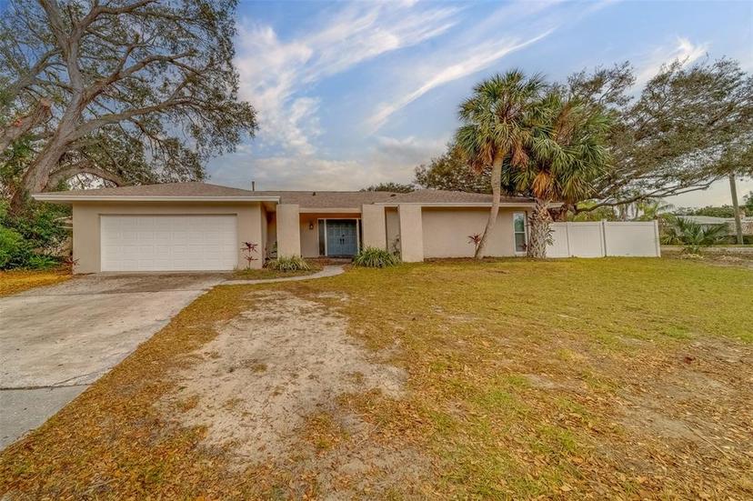 Picture of 1803 Southwood Lane, Clearwater FL 33764