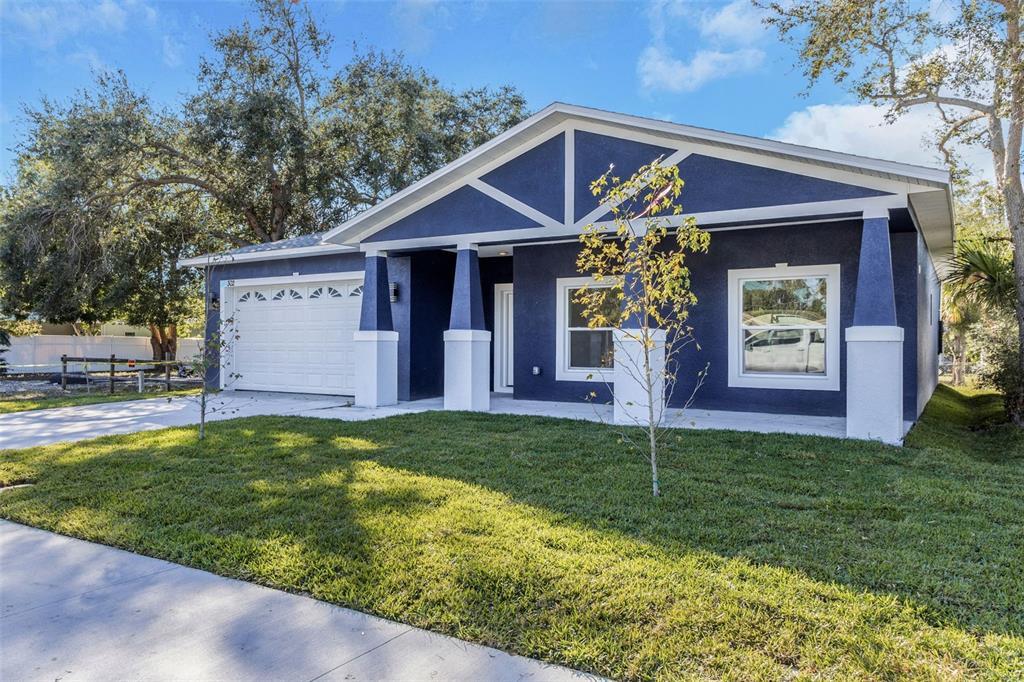 Picture of 302 Archimedes Street, Dunedin, FL 34698