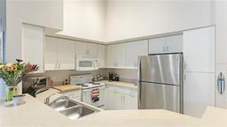 Picture of 4142 Central Sarasota Parkway Unit 1428, Sarasota, FL 34238