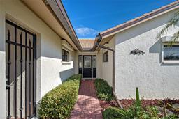 Picture of 4 Dover Drive, Englewood, FL 34223