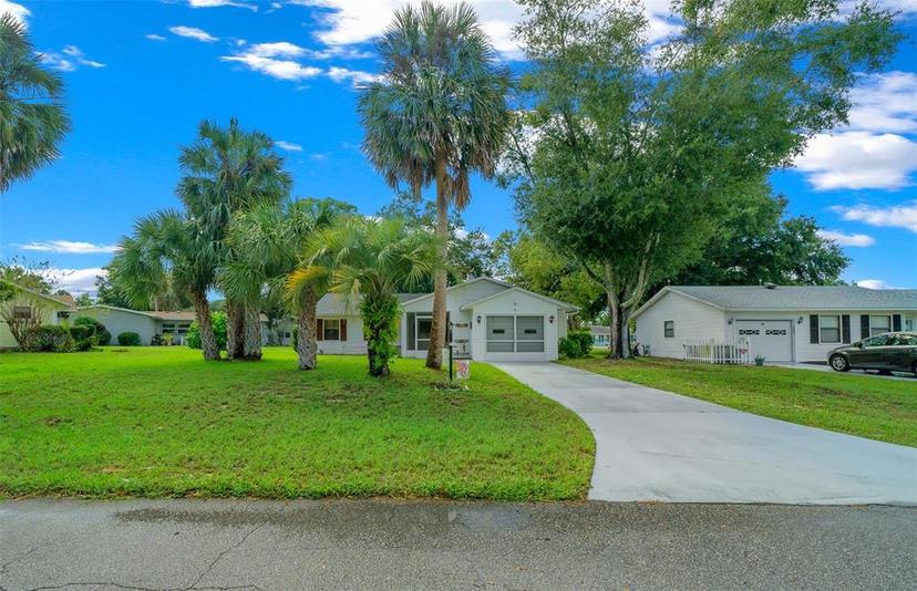 Picture of 77 Aberdeen Circle Unit 77A, Leesburg FL 34788