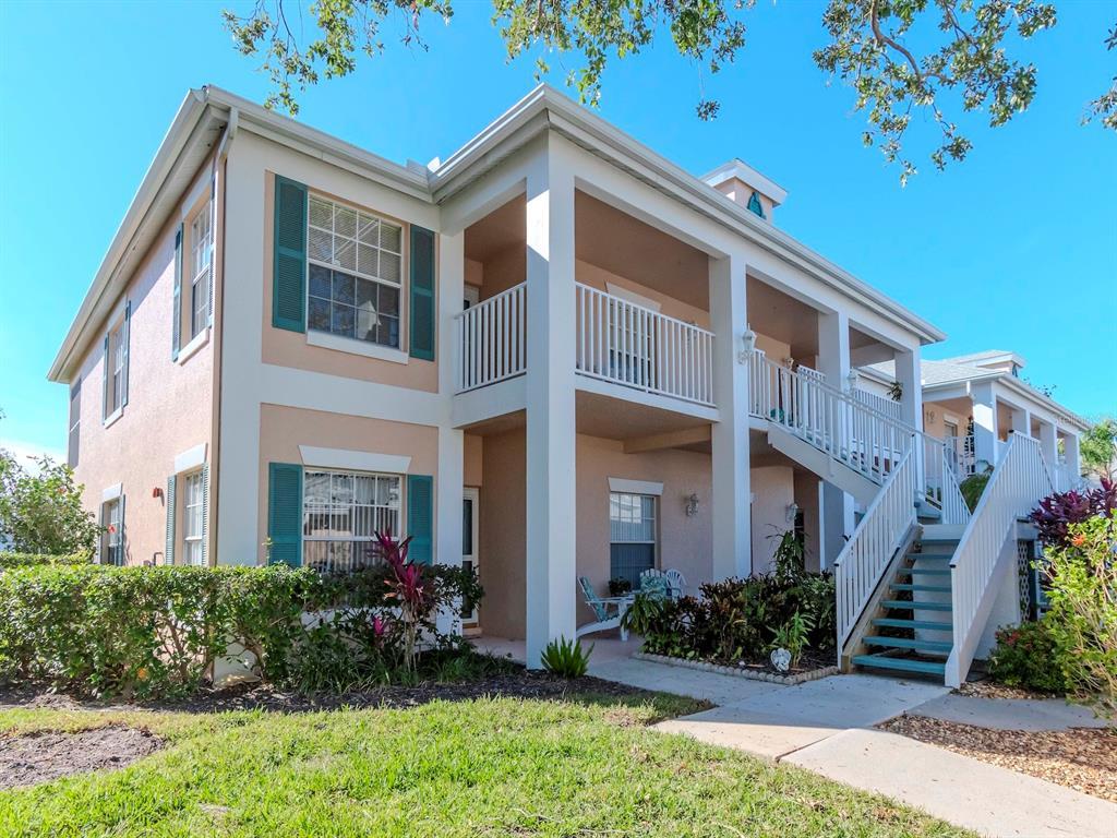 Picture of 4207 Caddie Drive E Unit 202, Bradenton, FL 34203