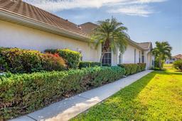 Picture of 7070 Woodmore Terrace, Lakewood Ranch, FL 34202