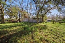 Picture of 1636 Country Woods Drive, Lakeland, FL 33809