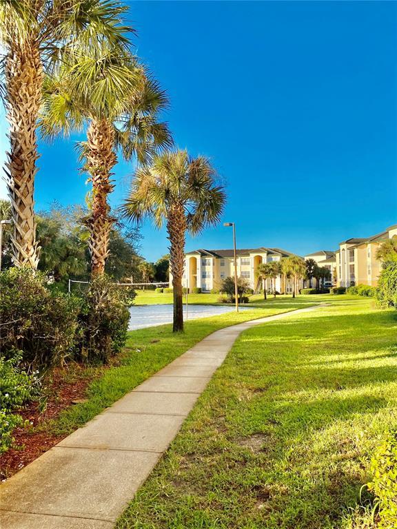 Picture of 8828 Dunes Court Unit 303, Kissimmee FL 34747