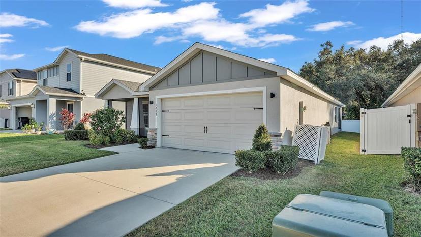 Picture of 1299 Mezzavalle Way, Auburndale FL 33823