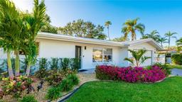 Picture of 6726 S Lockwood Ridge Road, Sarasota, FL 34231