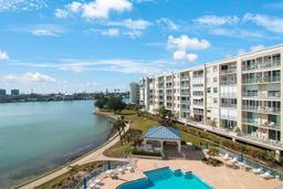 Picture of 7902 Sailboat Key Boulevard S Unit 405, South Pasadena, FL 33707