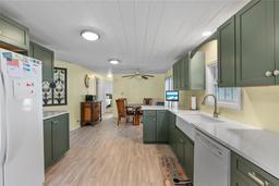 Picture of 10454 Gazebo Drive Unit 335, Largo, FL 33773