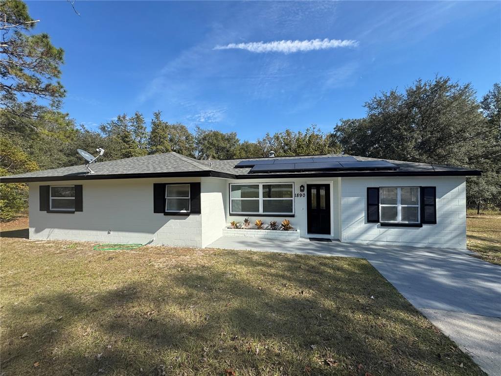 Picture of 1890 SW Shorewood Drive, Dunnellon, FL 34431