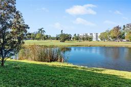 Picture of 4440 Fairways Boulevard Unit 103, Bradenton, FL 34209