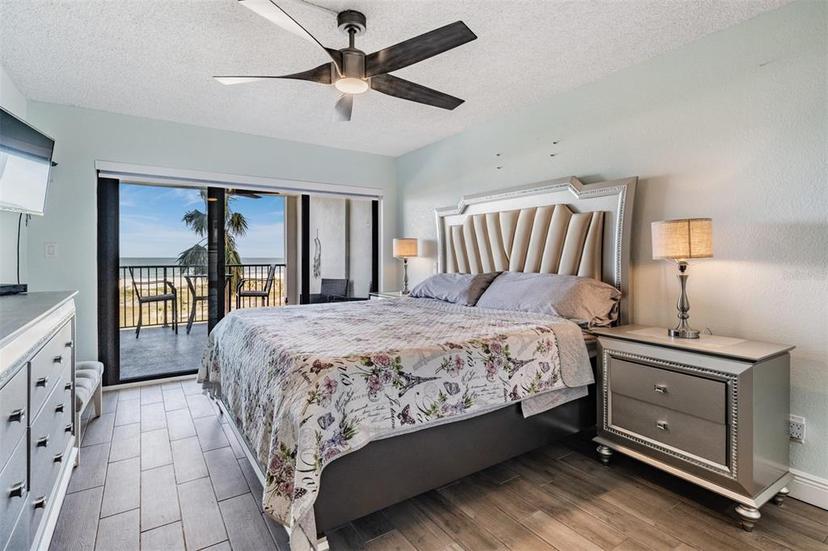 Picture of 1230 Gulf Boulevard Unit 604, Clearwater Beach FL 33767