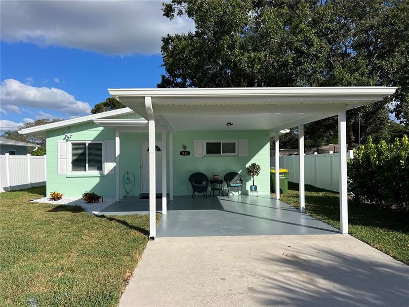 Picture of 935 Rhodes Avenue, Sarasota FL 34237