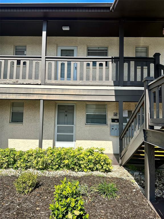 Picture of 5207 Turquoise Lane Unit 202, New Port Richey, FL 34652