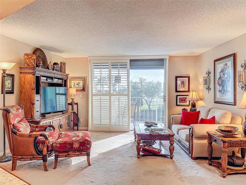 Picture of 2611 Bayshore Boulevard Unit 302, Tampa FL 33629