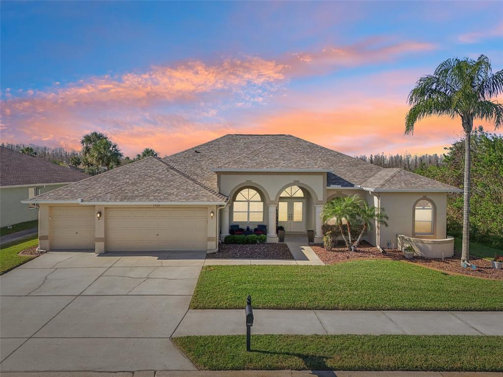 Picture of 7302 Melogold Circle, Land O Lakes, FL 34637