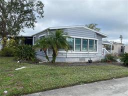 Picture of 100 Meadow Circle, Ellenton, FL 34222