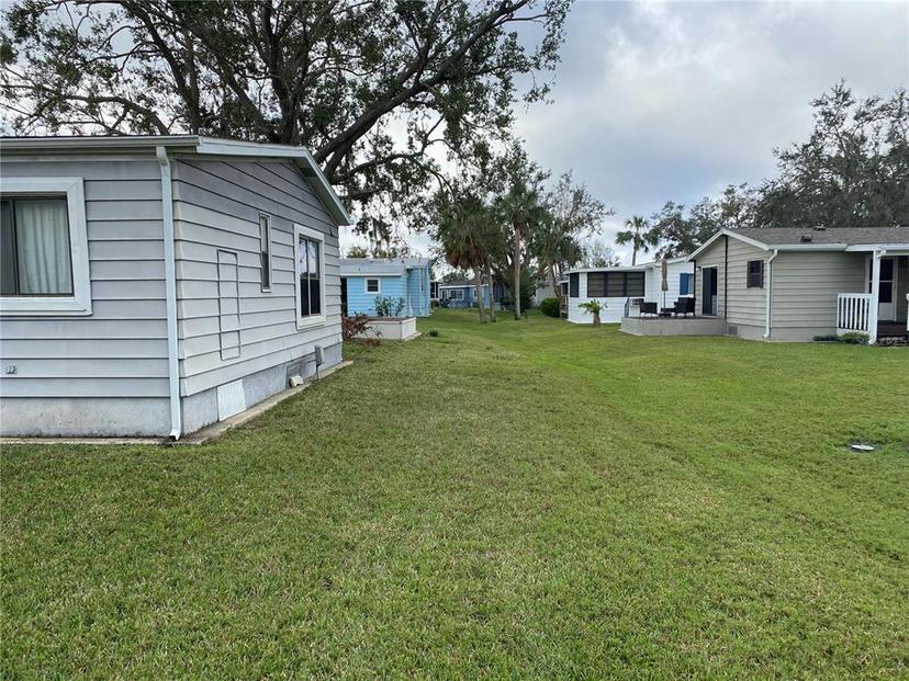 Picture of 100 Meadow Circle, Ellenton FL 34222