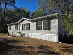 Picture of 19050 SW 49Th Place, Dunnellon, FL 34432