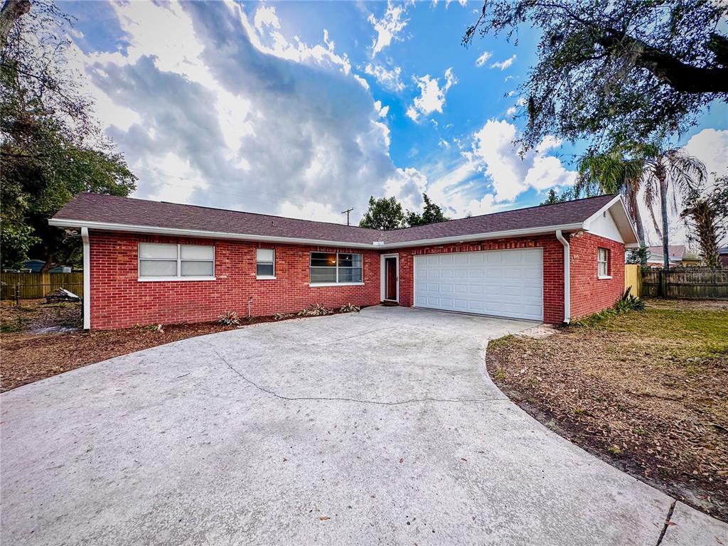 Picture of 222 Mary Ellen Avenue, Seffner, FL 33584